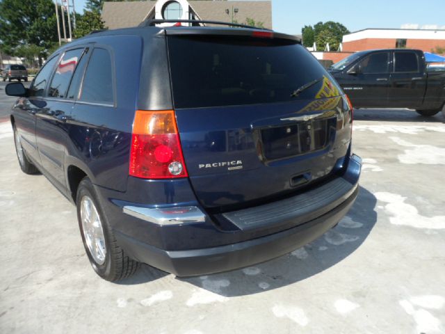 2005 Chrysler Pacifica (value Line)