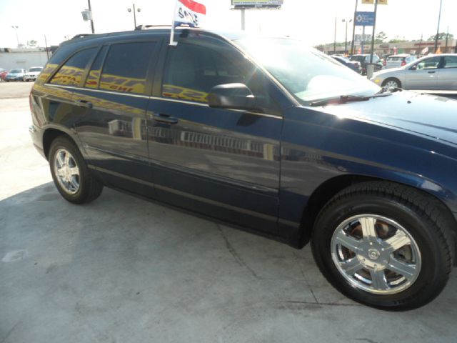 2005 Chrysler Pacifica (value Line)
