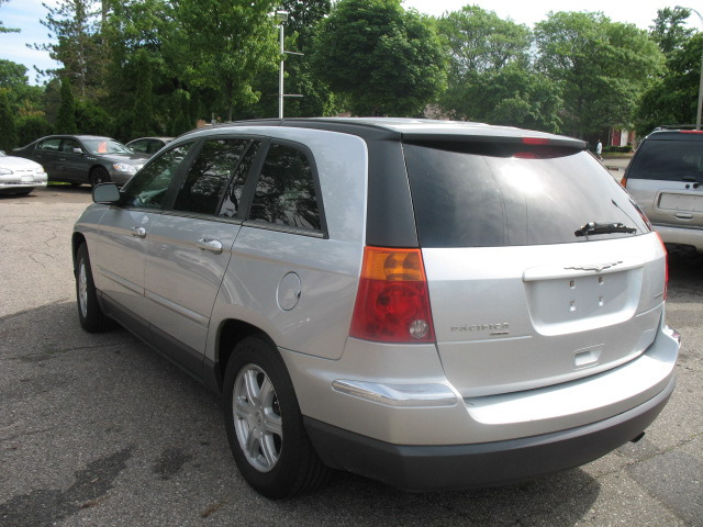 2005 Chrysler Pacifica GT Premium