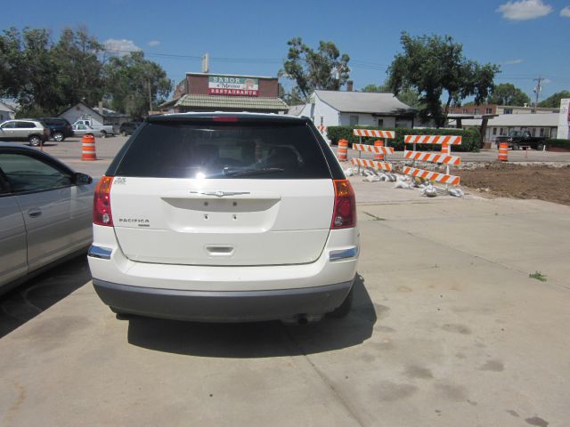 2005 Chrysler Pacifica (value Line)