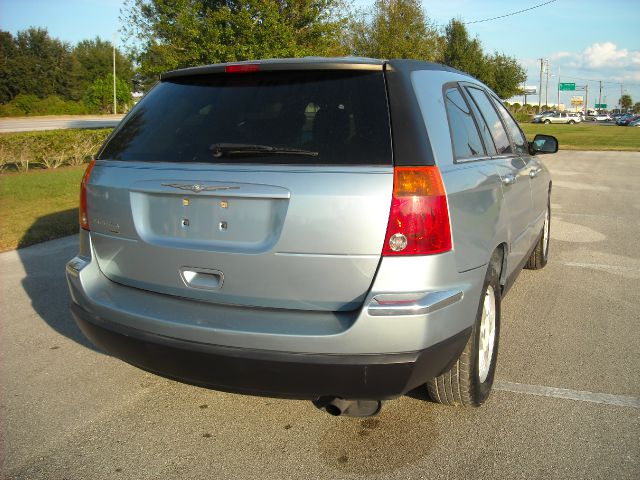 2005 Chrysler Pacifica (value Line)