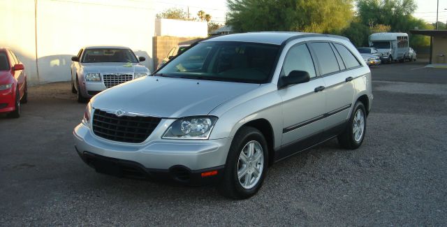 2005 Chrysler Pacifica LS Flex Fuel 4x4 This Is One Of Our Best Bargains