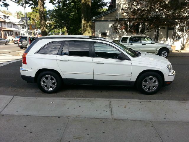 2005 Chrysler Pacifica GT Premium