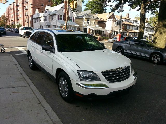 2005 Chrysler Pacifica GT Premium