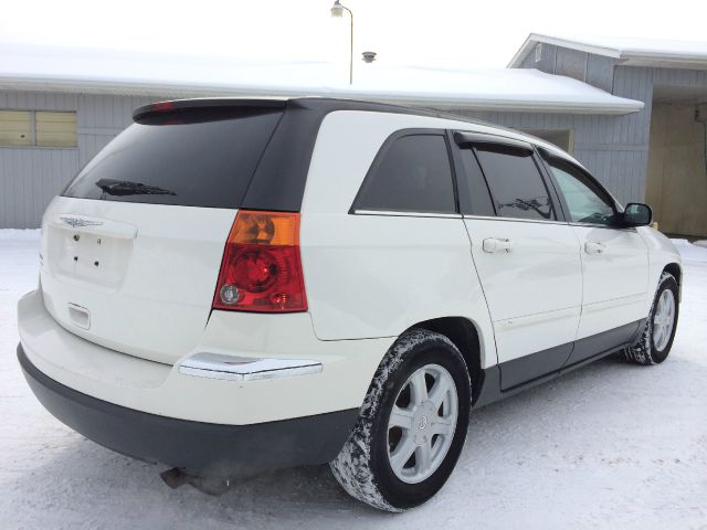 2005 Chrysler Pacifica (value Line)