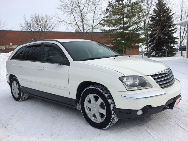 2005 Chrysler Pacifica (value Line)
