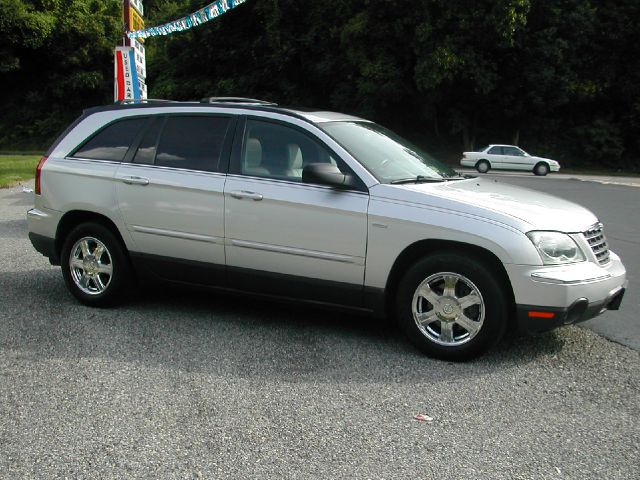 2005 Chrysler Pacifica GT Premium