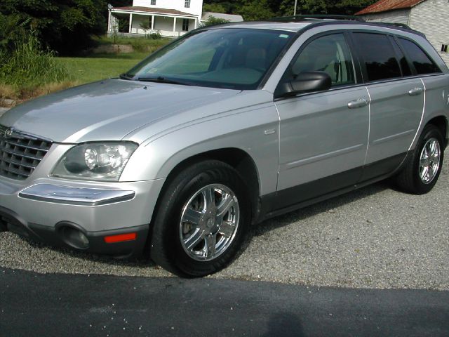 2005 Chrysler Pacifica GT Premium