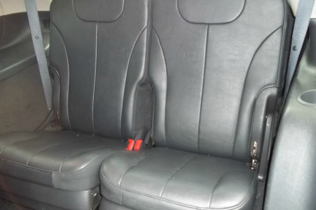 2005 Chrysler Pacifica (value Line)