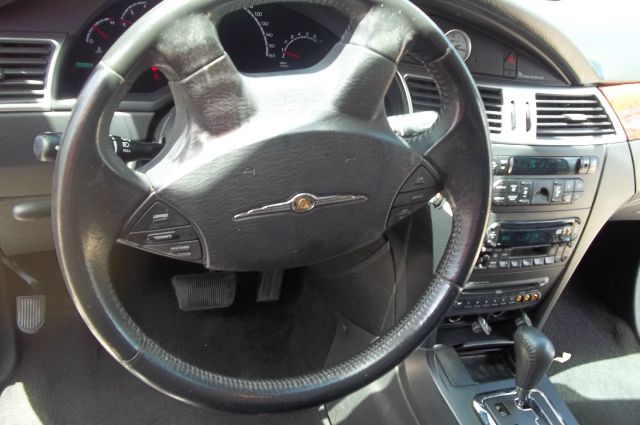 2005 Chrysler Pacifica (value Line)