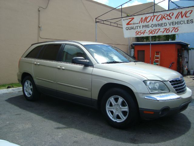 2005 Chrysler Pacifica (value Line)