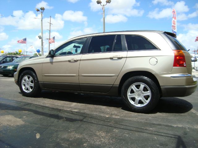 2005 Chrysler Pacifica (value Line)