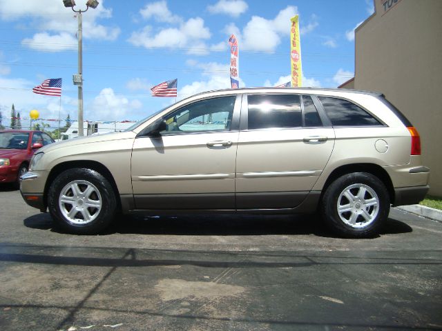 2005 Chrysler Pacifica (value Line)