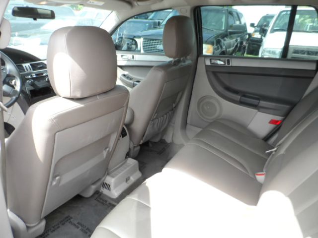 2005 Chrysler Pacifica EX - DUAL Power Doors