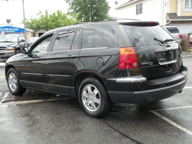2005 Chrysler Pacifica GT Premium
