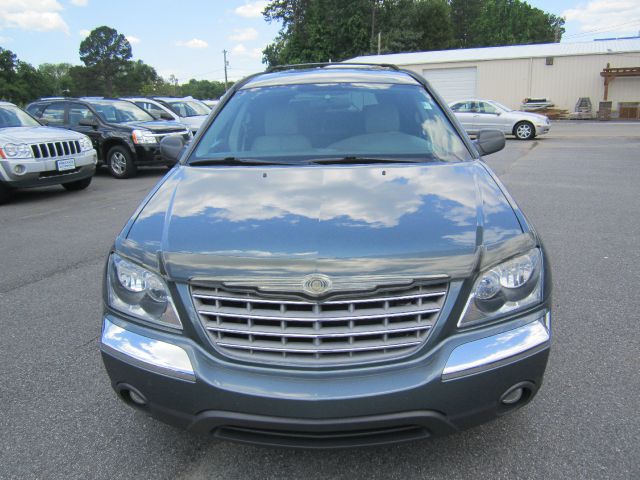2005 Chrysler Pacifica (value Line)