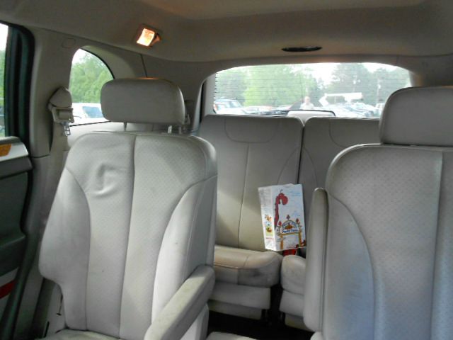2005 Chrysler Pacifica 3.0 Avant Quattro