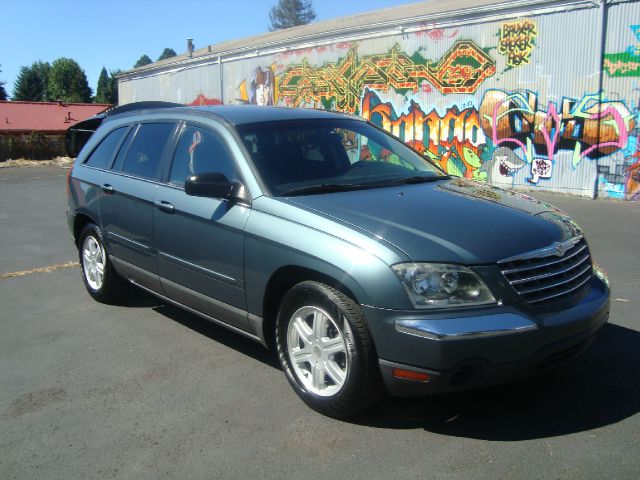 2005 Chrysler Pacifica (value Line)