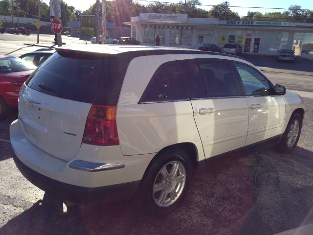 2005 Chrysler Pacifica GT Premium