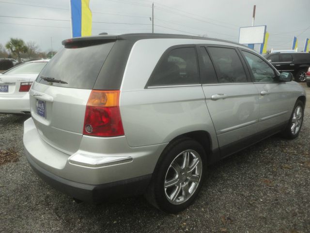2005 Chrysler Pacifica (value Line)