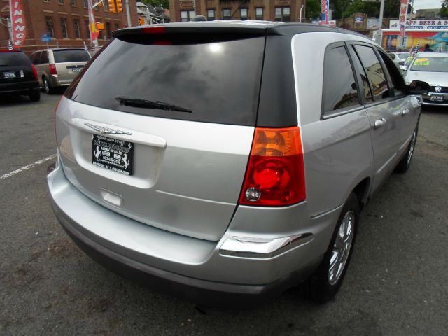 2005 Chrysler Pacifica Li Xdrive