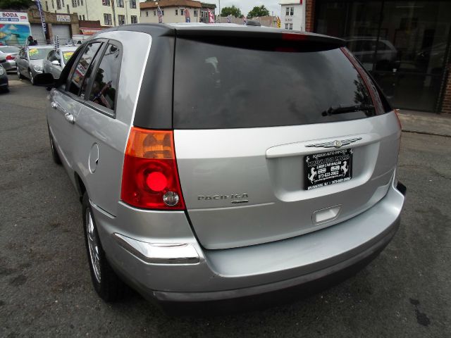2005 Chrysler Pacifica Li Xdrive