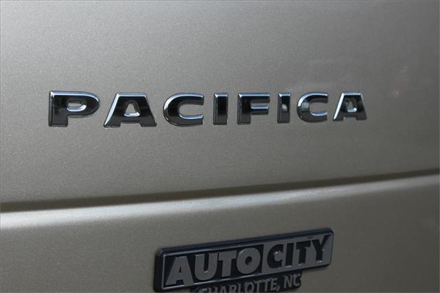 2006 Chrysler Pacifica Unknown