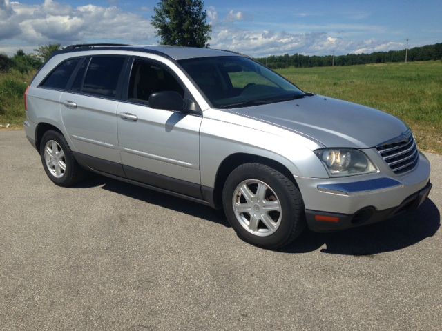 2006 Chrysler Pacifica GT Premium
