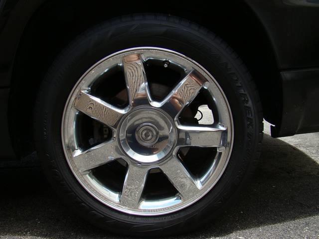 2006 Chrysler Pacifica SLT 25