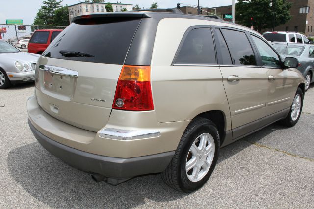 2006 Chrysler Pacifica GT Premium