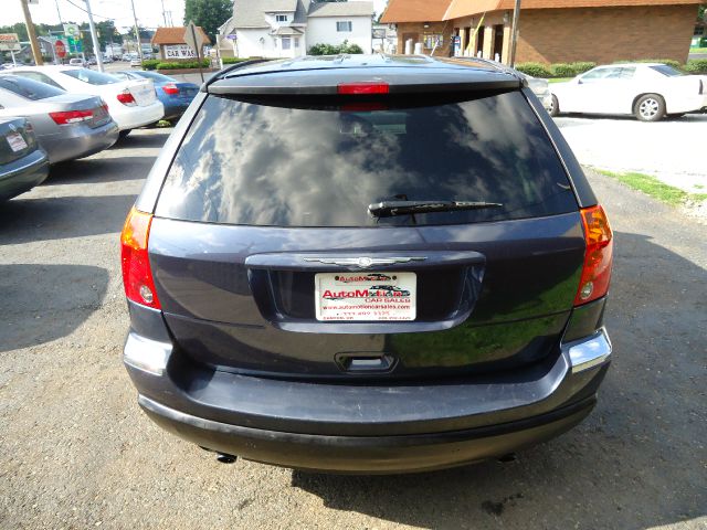 2007 Chrysler Pacifica (value Line)