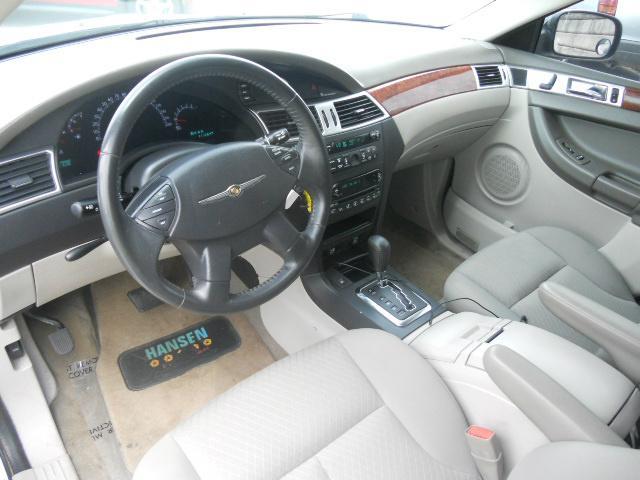 2007 Chrysler Pacifica LS Sedan Hatchback