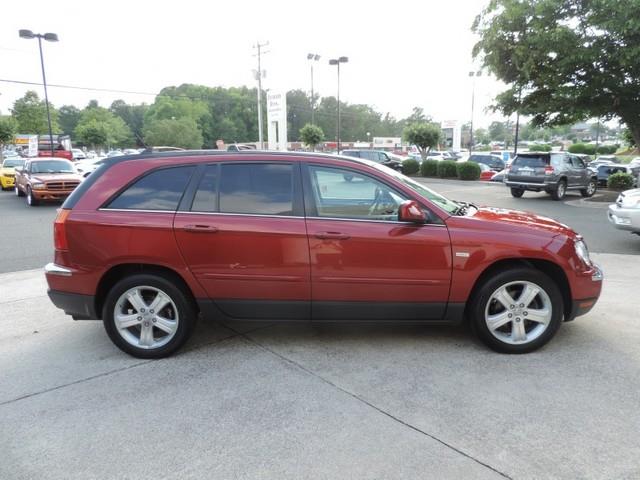 2007 Chrysler Pacifica 29