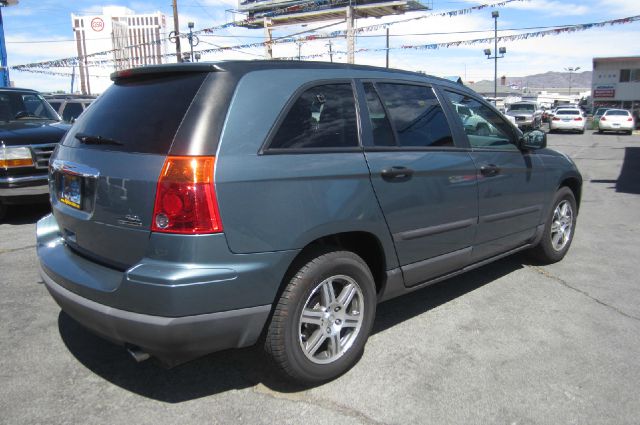 2007 Chrysler Pacifica LS Flex Fuel 4x4 This Is One Of Our Best Bargains