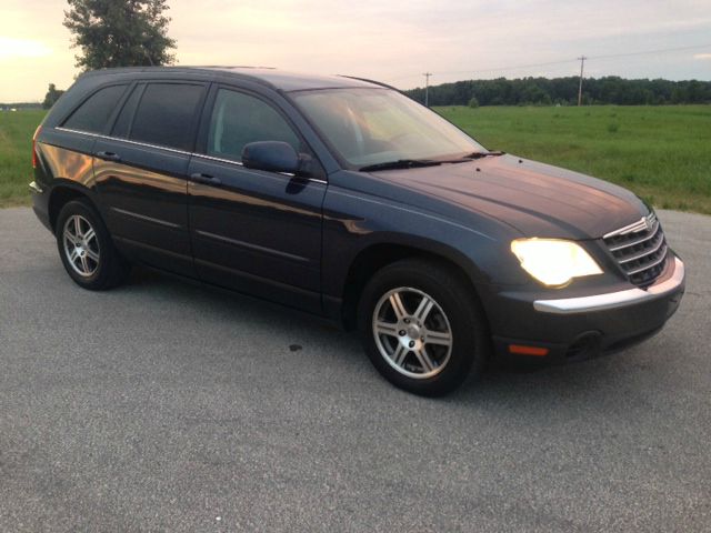 2007 Chrysler Pacifica (value Line)