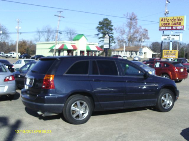 2008 Chrysler Pacifica (value Line)