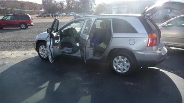 2008 Chrysler Pacifica Unknown