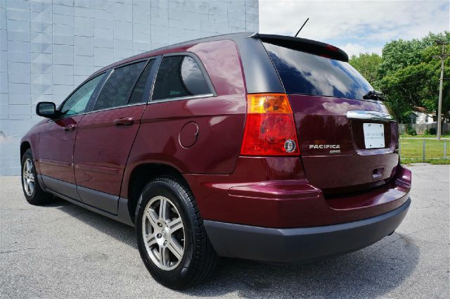 2008 Chrysler Pacifica ION 3 4dr Sdn Auto Sedan