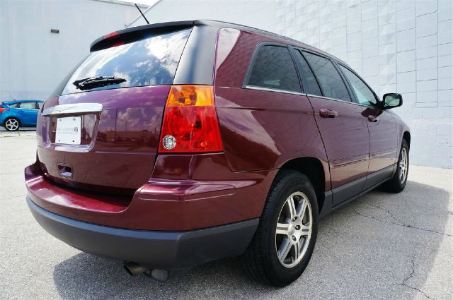 2008 Chrysler Pacifica ION 3 4dr Sdn Auto Sedan