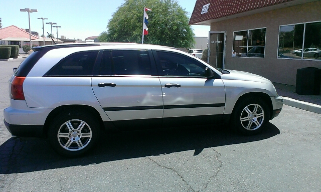 2008 Chrysler Pacifica Touring W 6 Disc