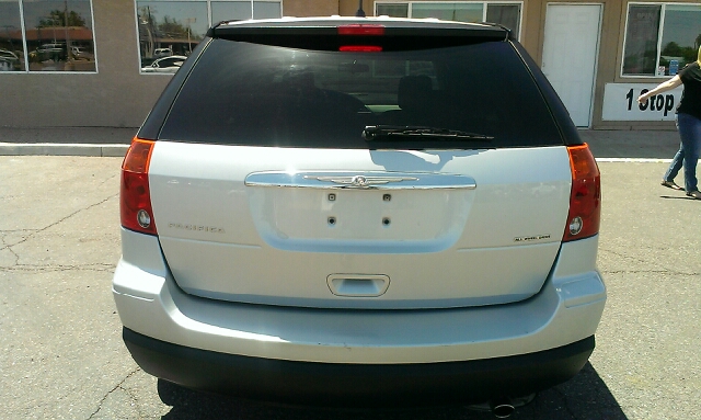 2008 Chrysler Pacifica Touring W 6 Disc
