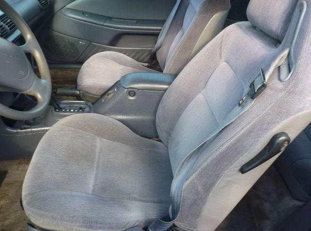 1996 Chrysler Sebring Crew Cab LS 2WD