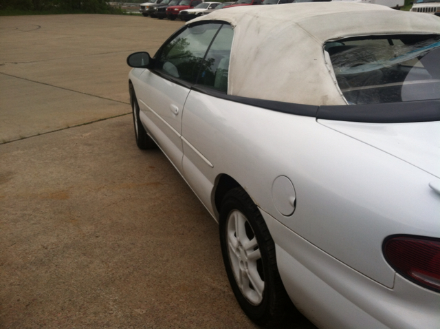 1997 Chrysler Sebring Crew Cab LS 2WD