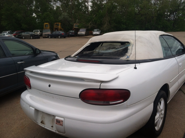 1997 Chrysler Sebring Crew Cab LS 2WD