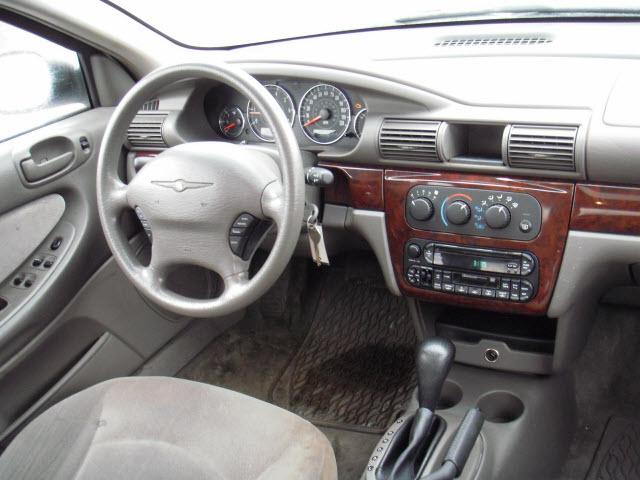 2002 Chrysler Sebring Elk Conversion Van