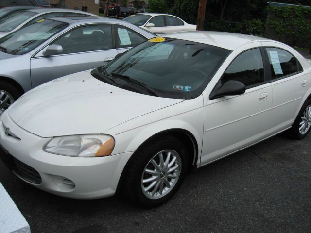 2003 Chrysler Sebring CREW CAB Lariet
