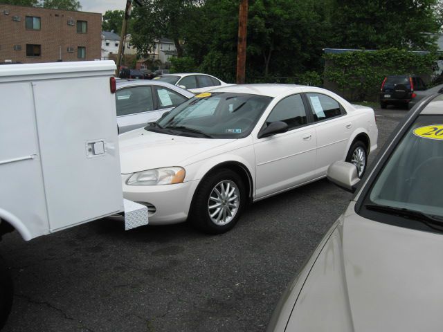 2003 Chrysler Sebring CREW CAB Lariet