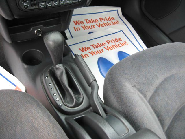 2003 Chrysler Sebring CREW CAB Lariet