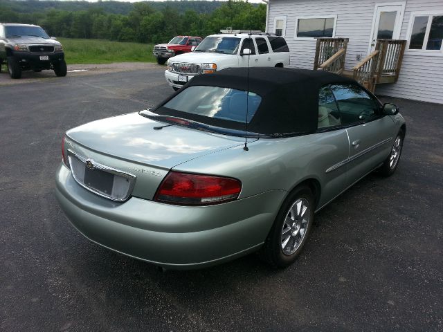 2004 Chrysler Sebring SLT Quad Cab Long Bed 4WD