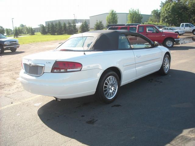 2004 Chrysler Sebring S Sedan Under FULL Factory Warranty